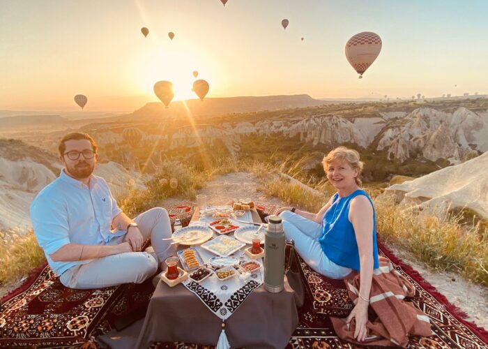 Cappadocia Love valley breakfast with Hot Air balloons